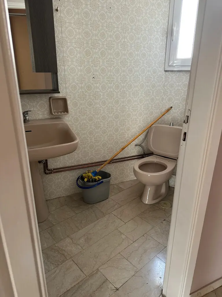 Flat Of 105 M² In Athens