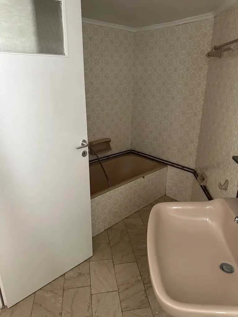 Flat Of 105 M² In Athens