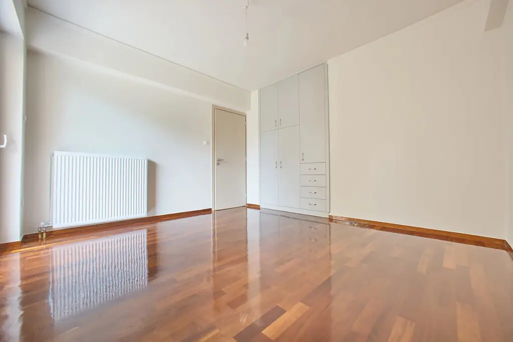 Flat Of 122 M² In Athens