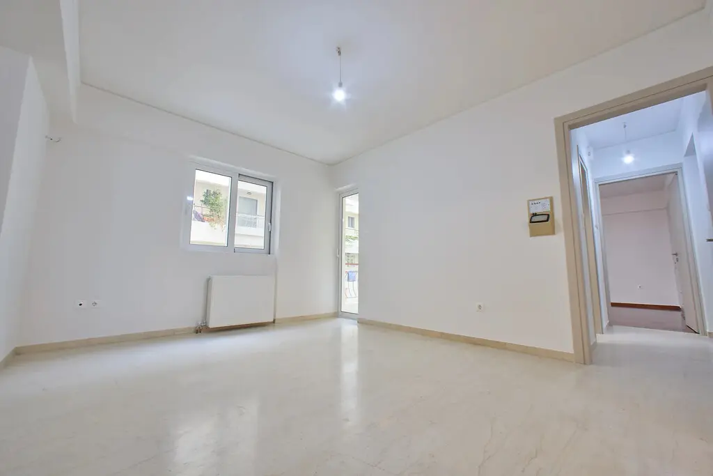 Flat Of 122 M² In Athens