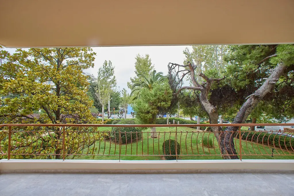 Flat Of 122 M² In Athens