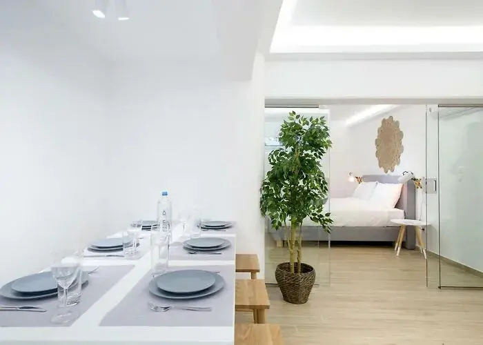Flat Of 84 M² In Athens
