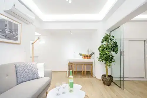 Flat Of 84 M² In Athens