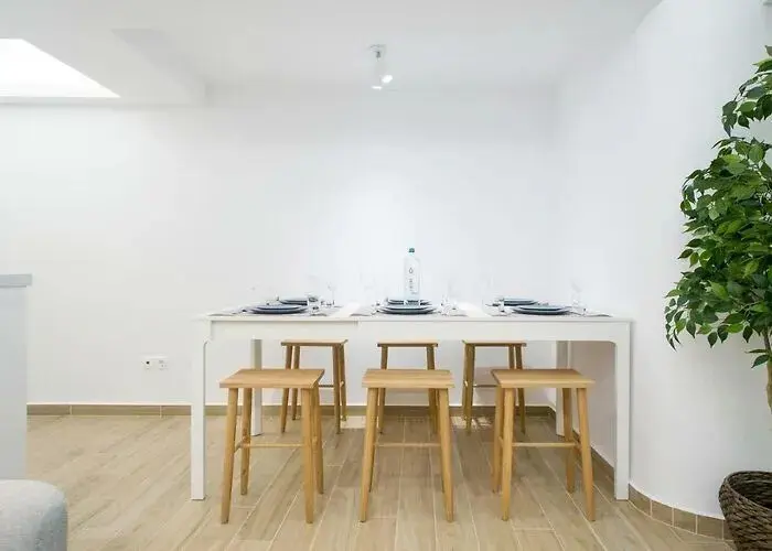 Flat Of 84 M² In Athens