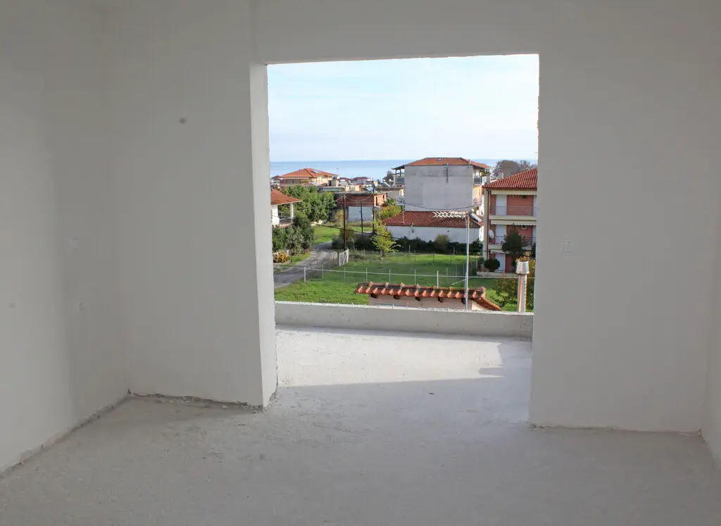 Building Of 155 M² On The Olympic Coast