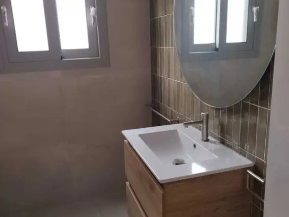 2-bedroom Flat In Pagkrati, Greece (82 M²)
