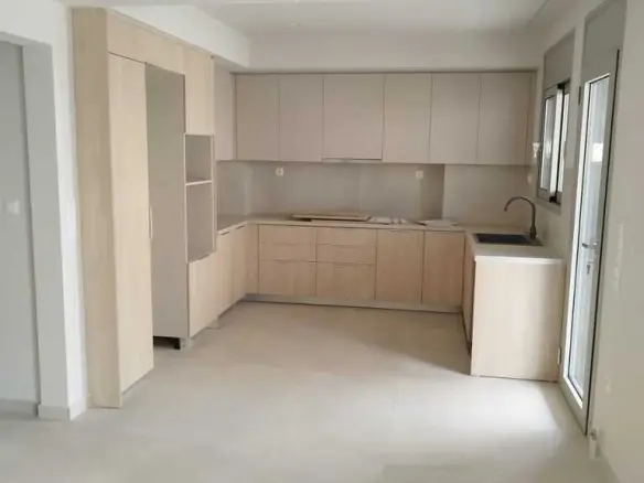 2-bedroom Flat In Pagkrati, Greece (82 M²)