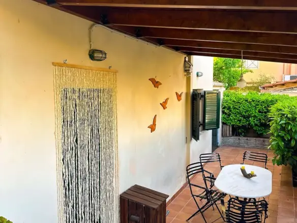 3-bedroom Detached House In Nea Makri, Greece (136 M²)