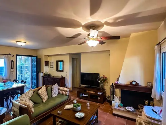 3-bedroom Detached House In Nea Makri, Greece (136 M²)