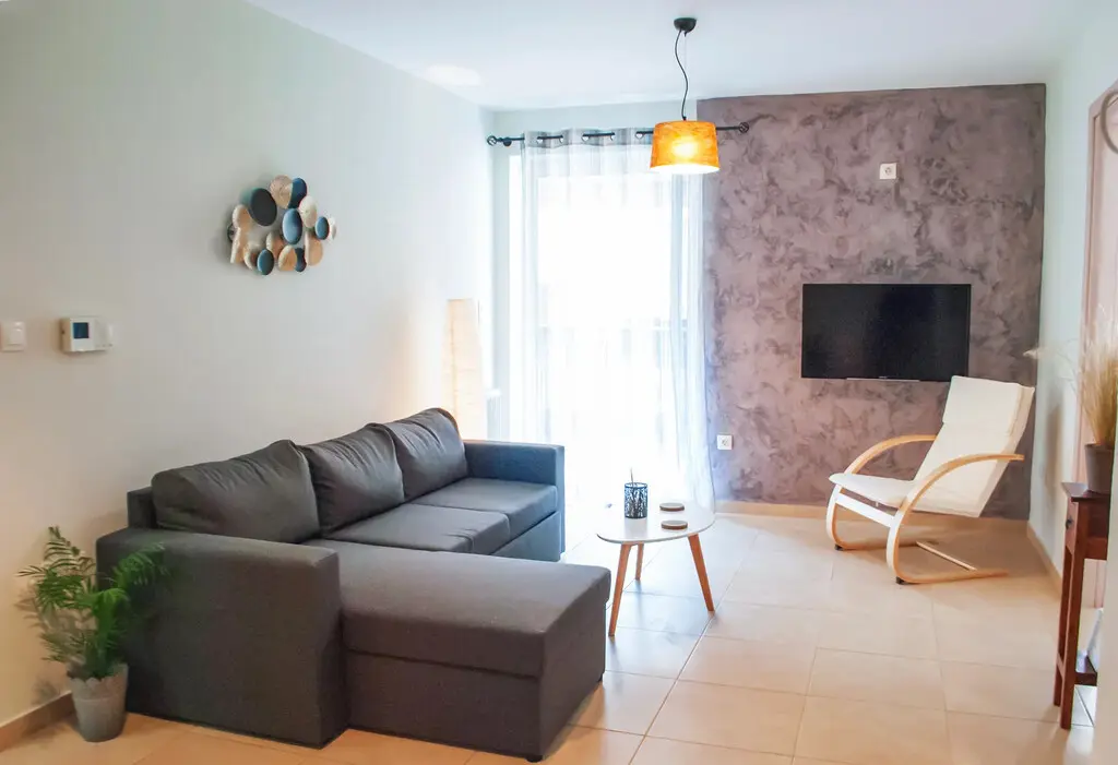 Flat Of 64 M² In Attica