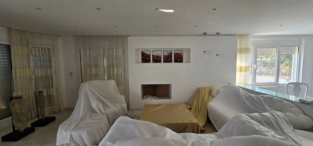 Detached House Of 480 M² In Crete