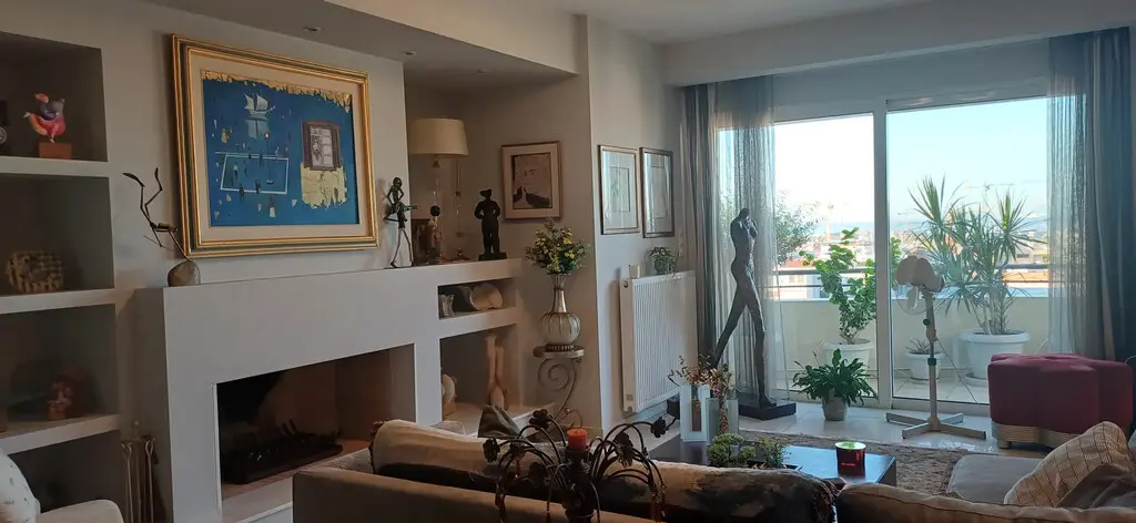 Maisonette Of 145 M² In Athens