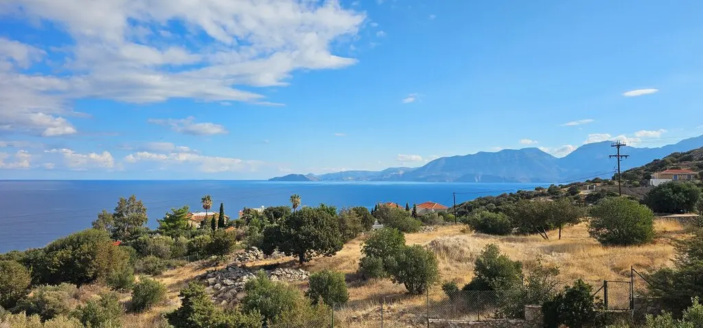 Detached House Of 480 M² In Crete