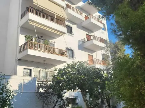 Flat Of 133 M² In Athens