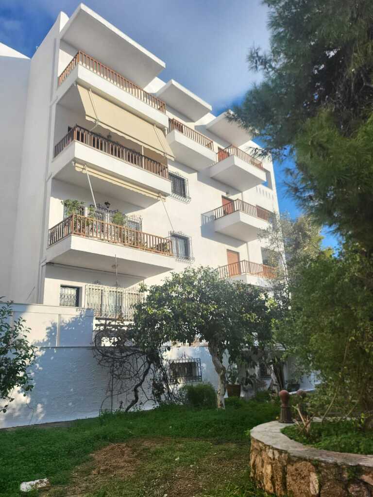Flat Of 133 M² In Athens