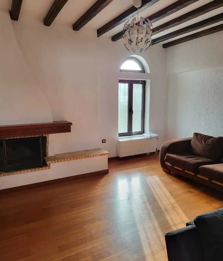 Flat Of 133 M² In Athens