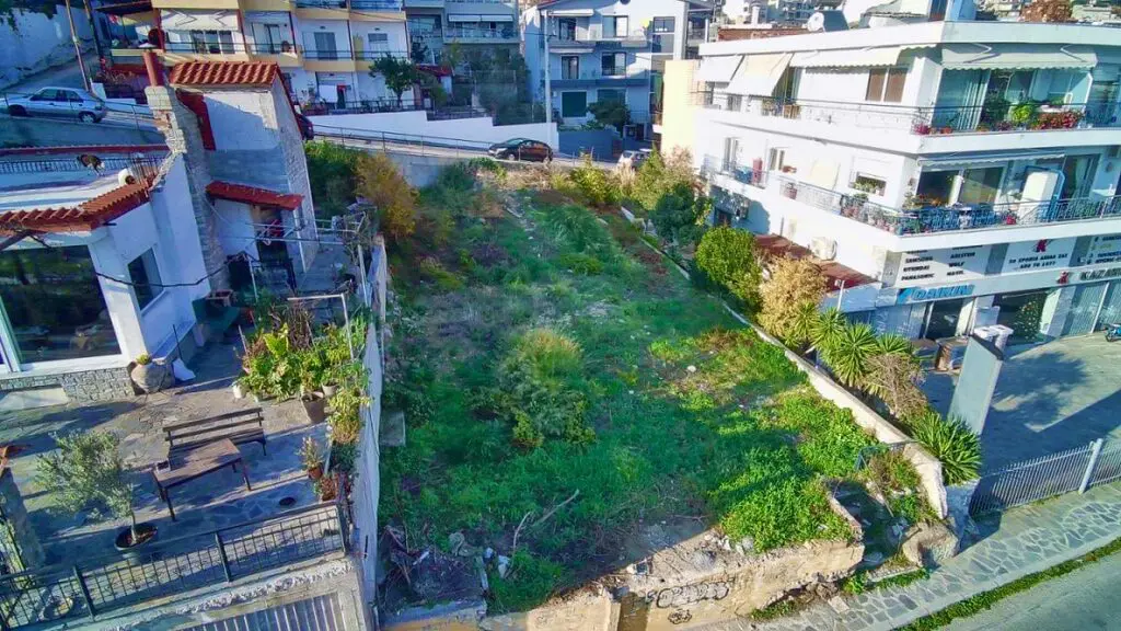 Building Of 800 M² In Kavala