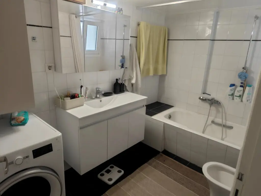 Flat Of 80 M² In Athens