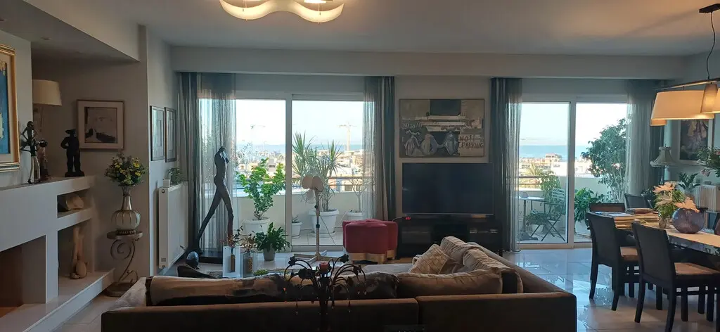 Maisonette Of 145 M² In Athens