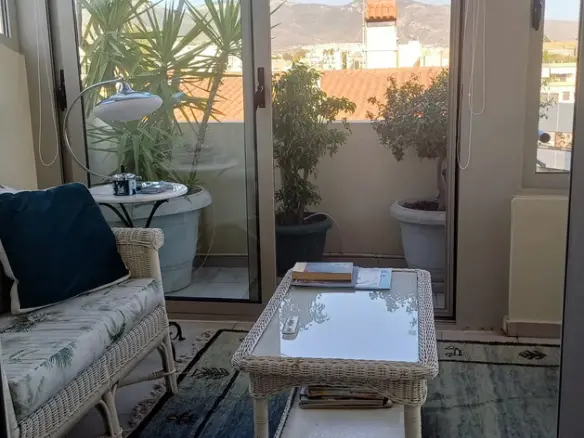 3-bedroom Maisonette In Alimos, Greece (145 M²)