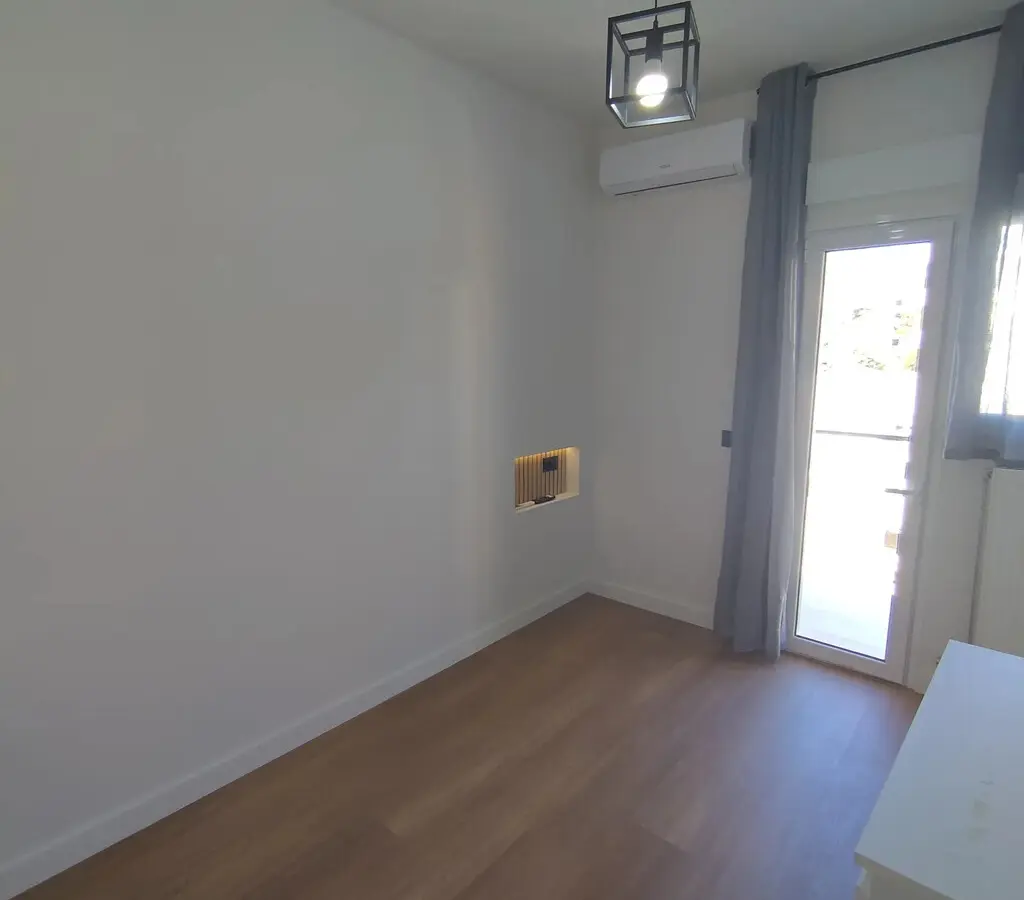 Apartment Of 65 M² In Athens