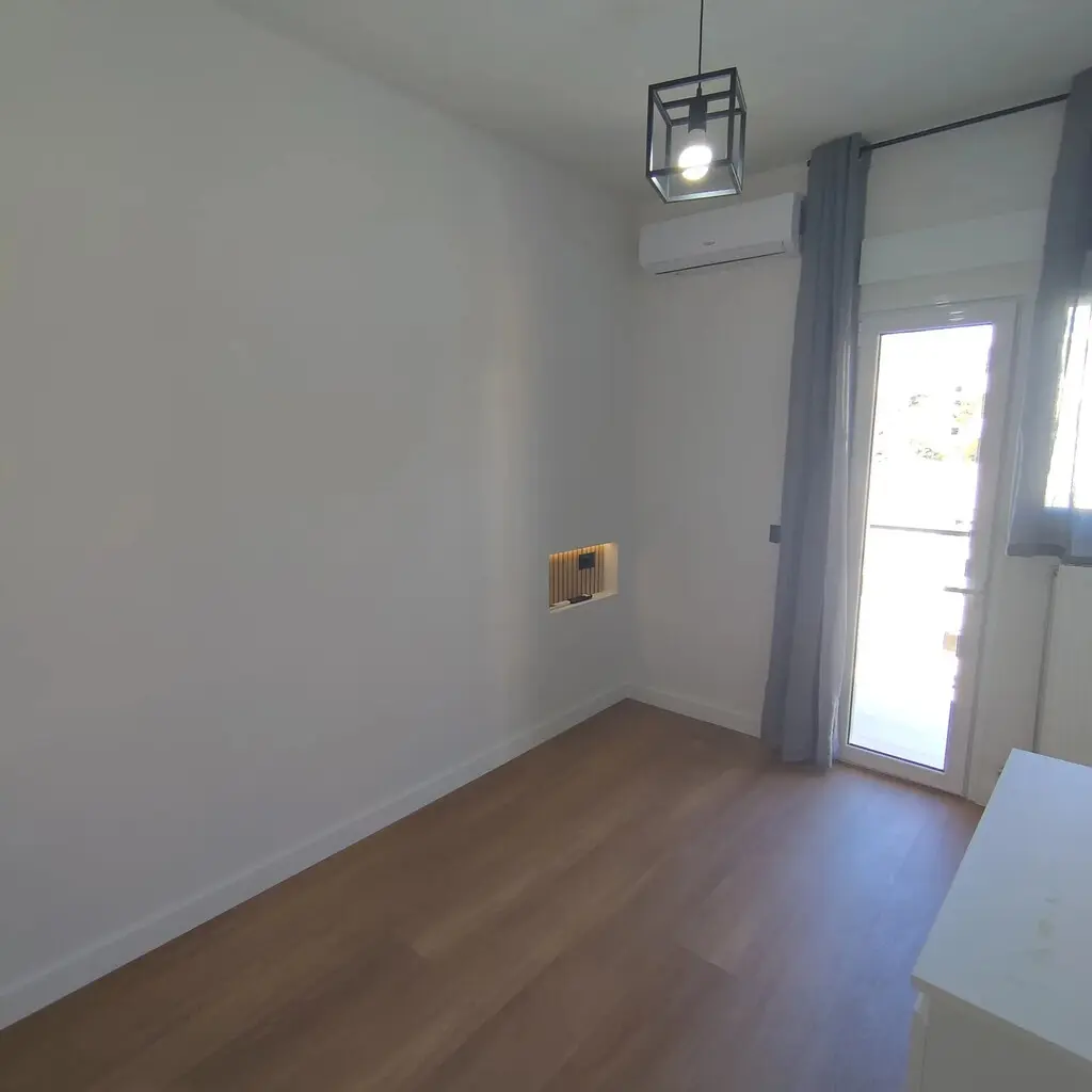 Apartment Of 65 M² In Athens