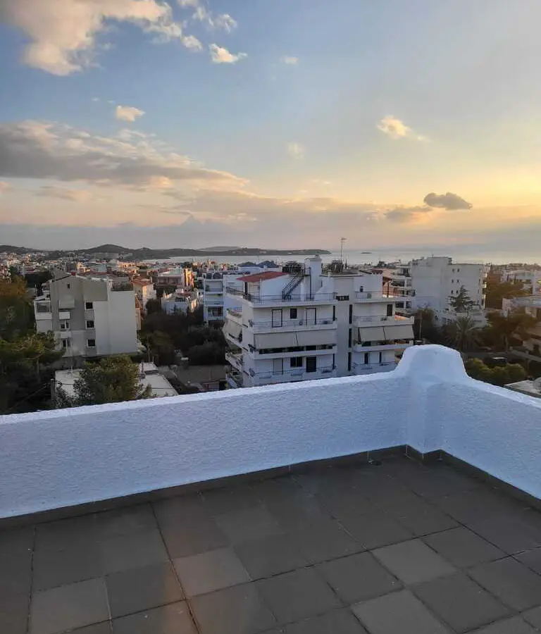 Flat Of 133 M² In Athens