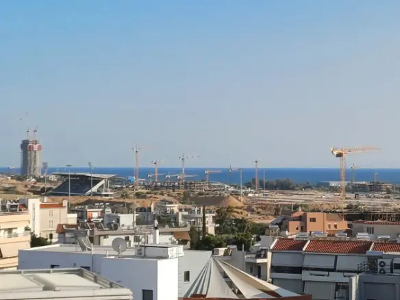 3-bedroom Maisonette In Alimos, Greece (145 M²)