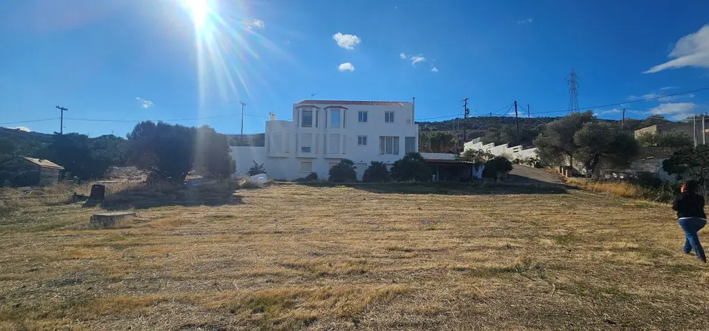 Detached House Of 480 M² In Crete