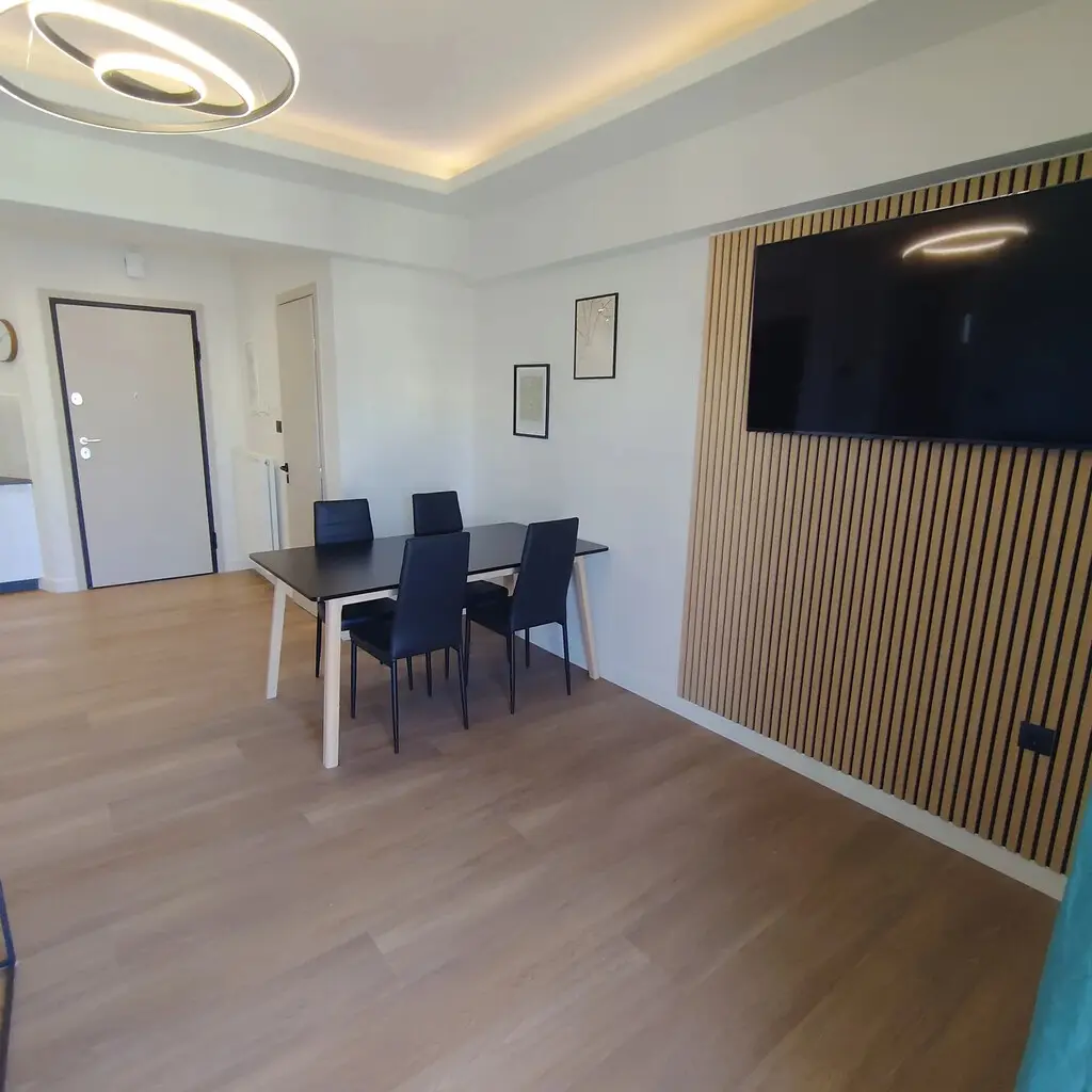 Apartment Of 65 M² In Athens