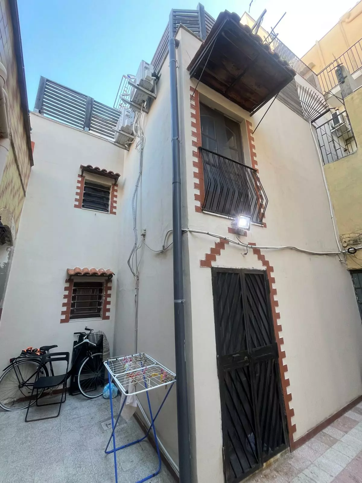 Apartment Of 75 M² With Balcony In Siracusa