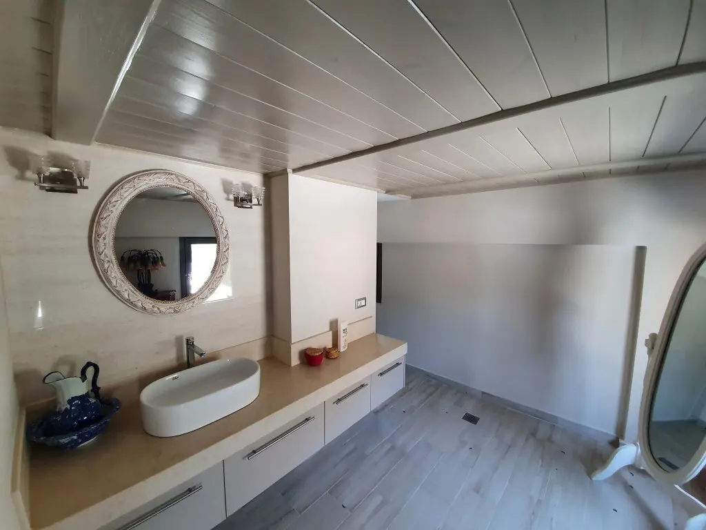 Villa Of 200 M² In Crete