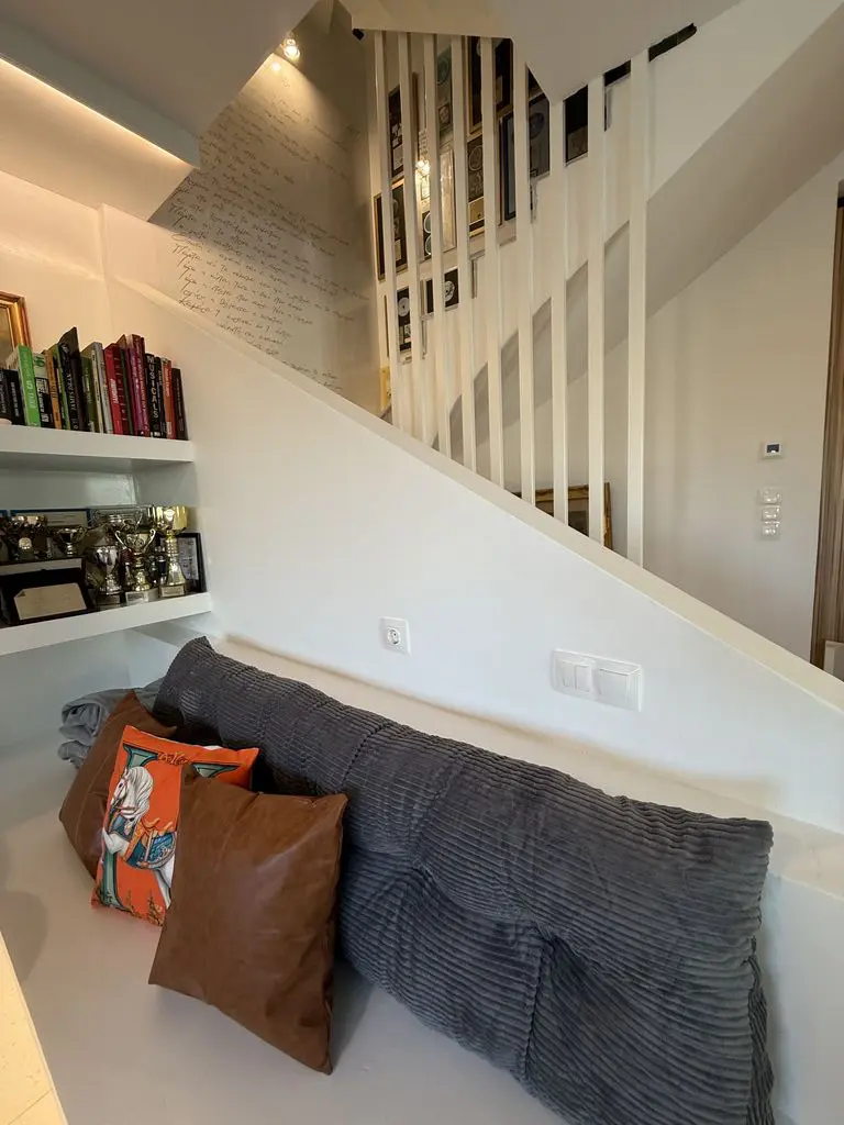 Villa Of 340 M² In Attica
