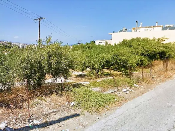 Land Of 500 M² In Crete