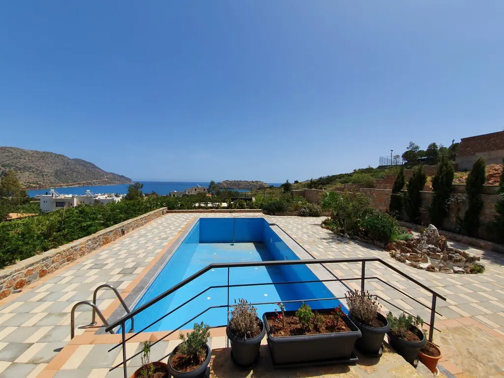 Villa Of 200 M² In Crete