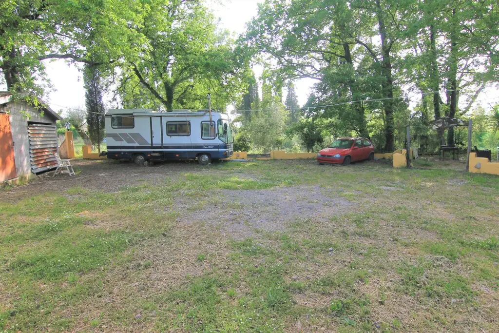 Land Of 2000 M² In Corfu