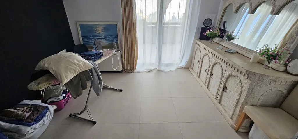 Detached House Of 262 M² In Crete