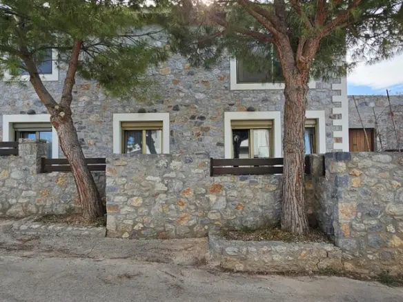 3-bedroom Detached House In Chersonisos, Greece (262 M²)