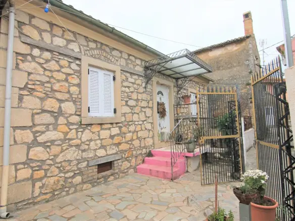 Detached House Of 132 M² In Corfu