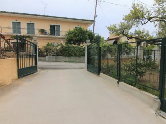 Detached House In Corfu, Greece (240 M²)