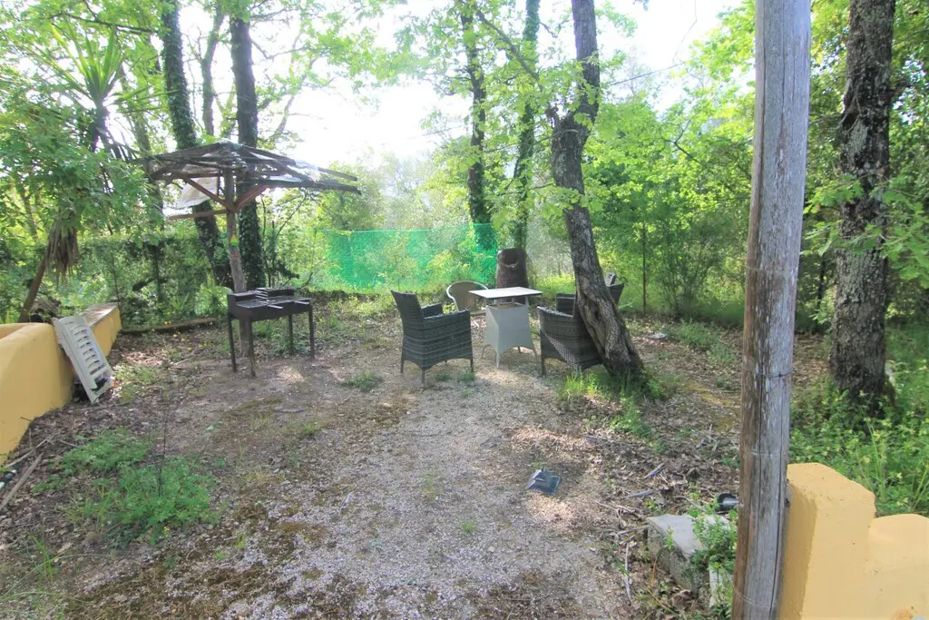 Land Of 2000 M² In Corfu