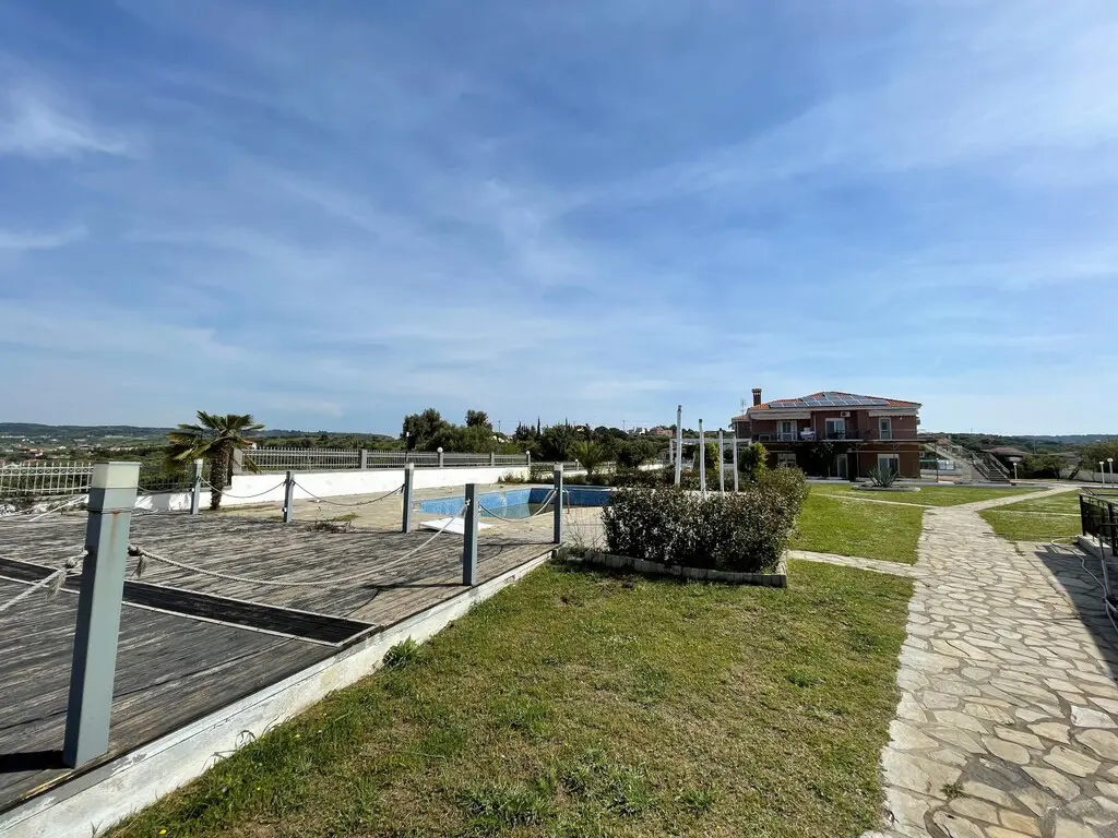 Hotel Of 529 M² In Sithonia, Chalkidiki