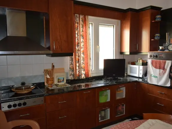 3-bedroom Detached House In Vasilika, Greece (290 M²)