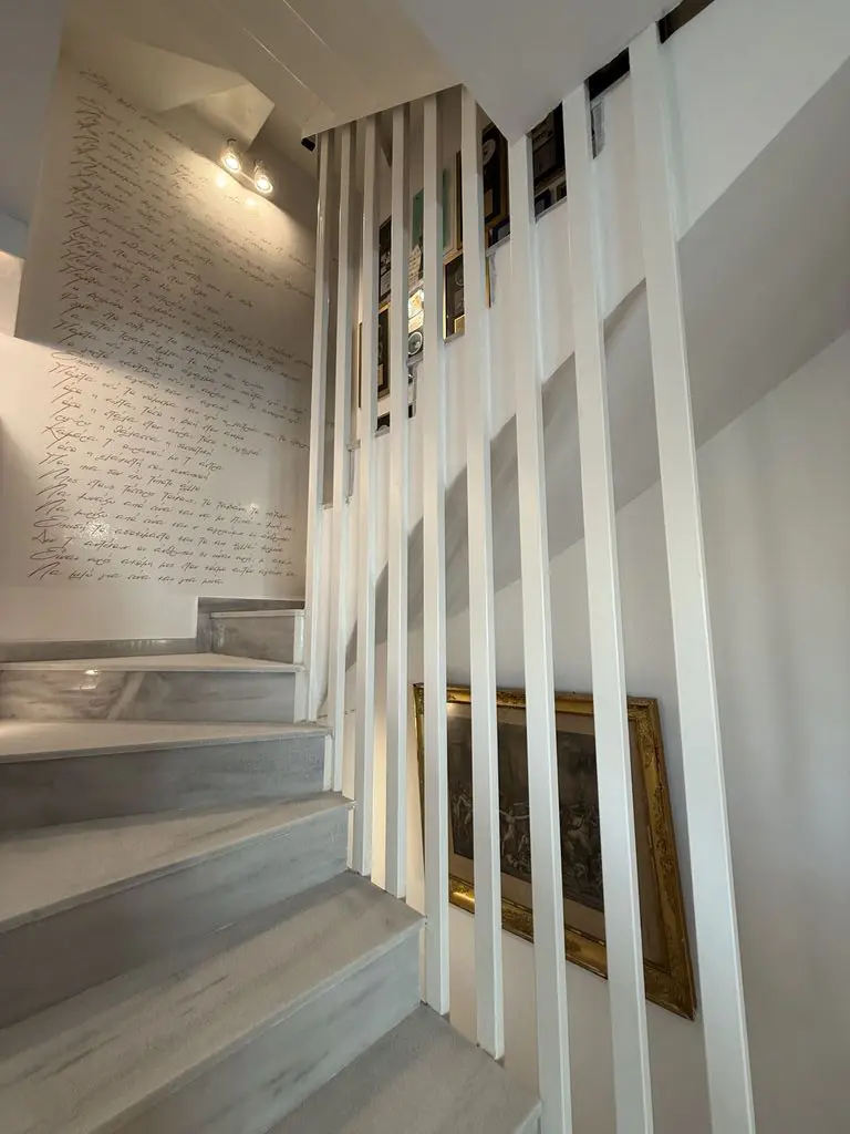 Villa Of 340 M² In Attica