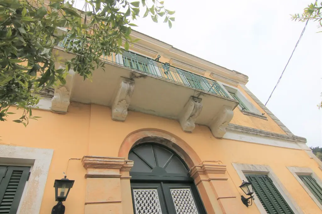 Detached House Of 240 M² In Corfu