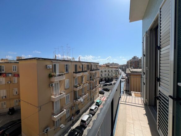 Apartment Of 0035 M² With Balcony In Siracusa, Sicily