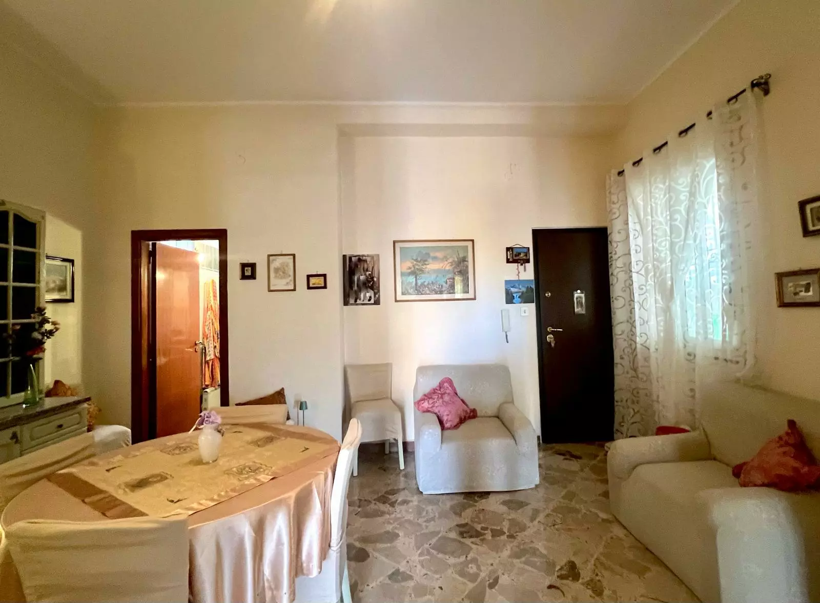 Apartment Of 0035 M² With Balcony In Siracusa, Sicily