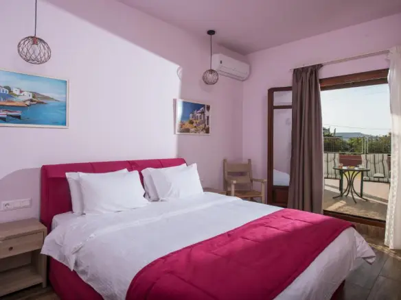 9-bedroom Villa In Chersonisos, Greece (600 M²)