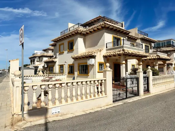 Terraced House Of 74 M² In Orihuela Costa, Spain