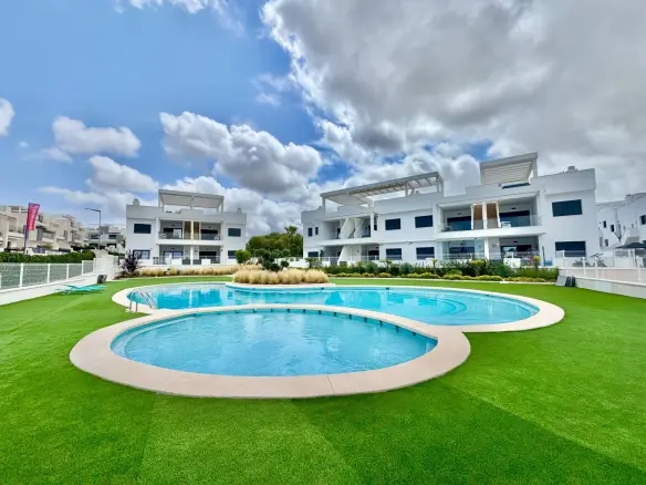 Penthouse Of 178 M² In Torrevieja, Spain